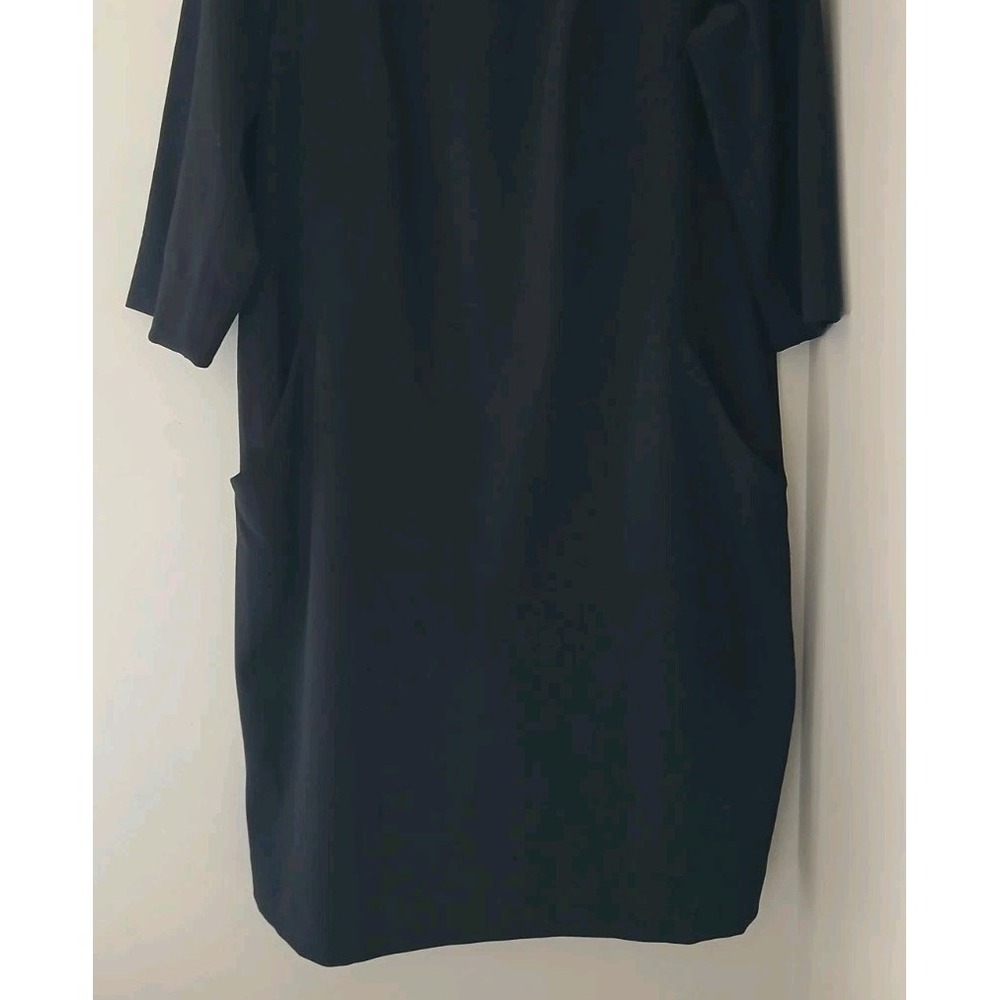 MM. LaFleur The Lena Sheath Dress Size 2 LBD Work Event 3/4 Sleeve Pockets Ponte - Picture 4 of 9